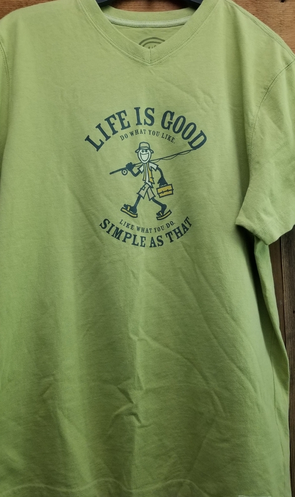 Men's v-neck tshirt